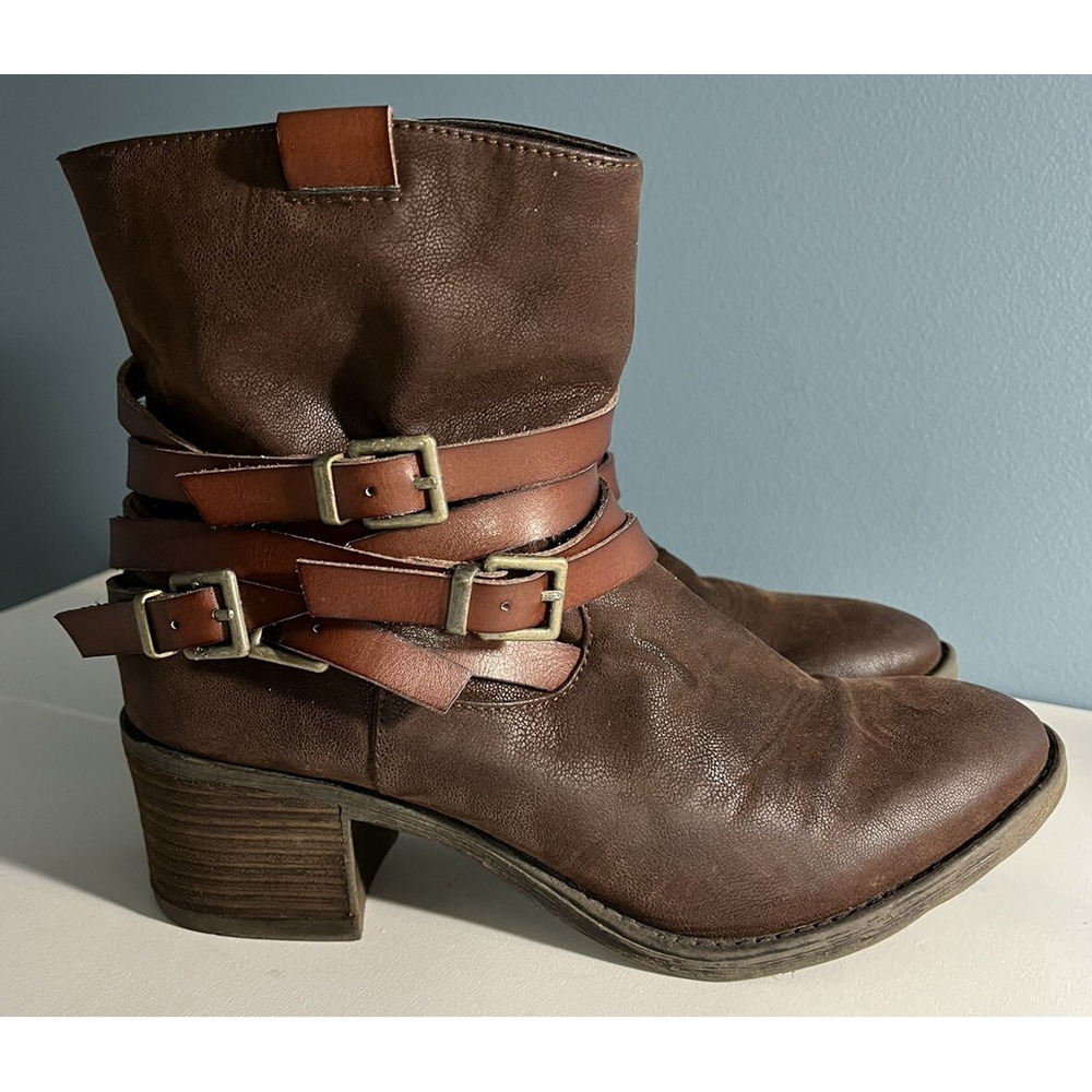 Bull Boxer Triumph Side Zip Strappy Block Heel Ankle Boos Size 7.5 Brown